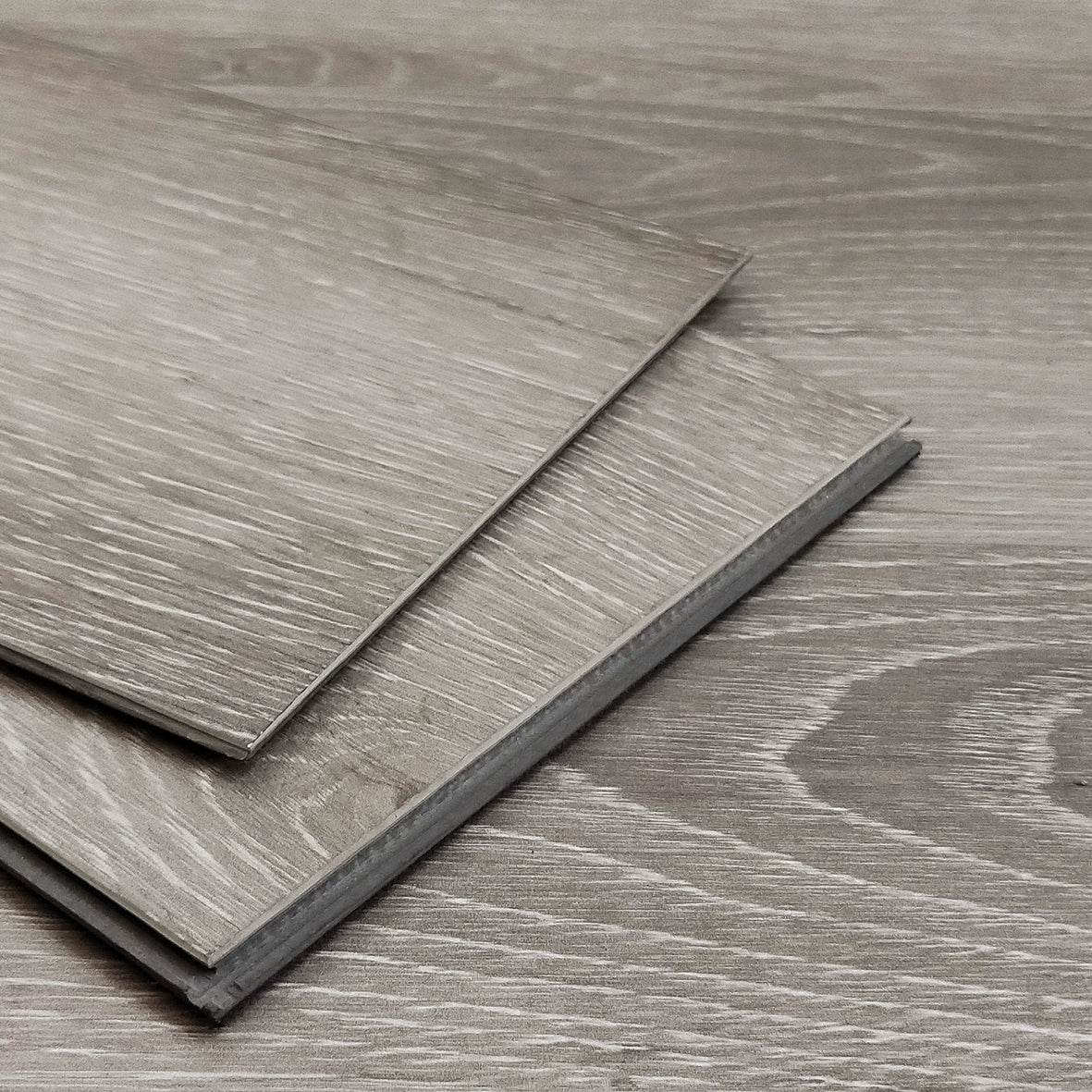 Sleek Vinyl Planks Flooring covering 30.89 sq. ft. with a 4.5 mm thickness. An excellent choice for office and retail spaces. 1003