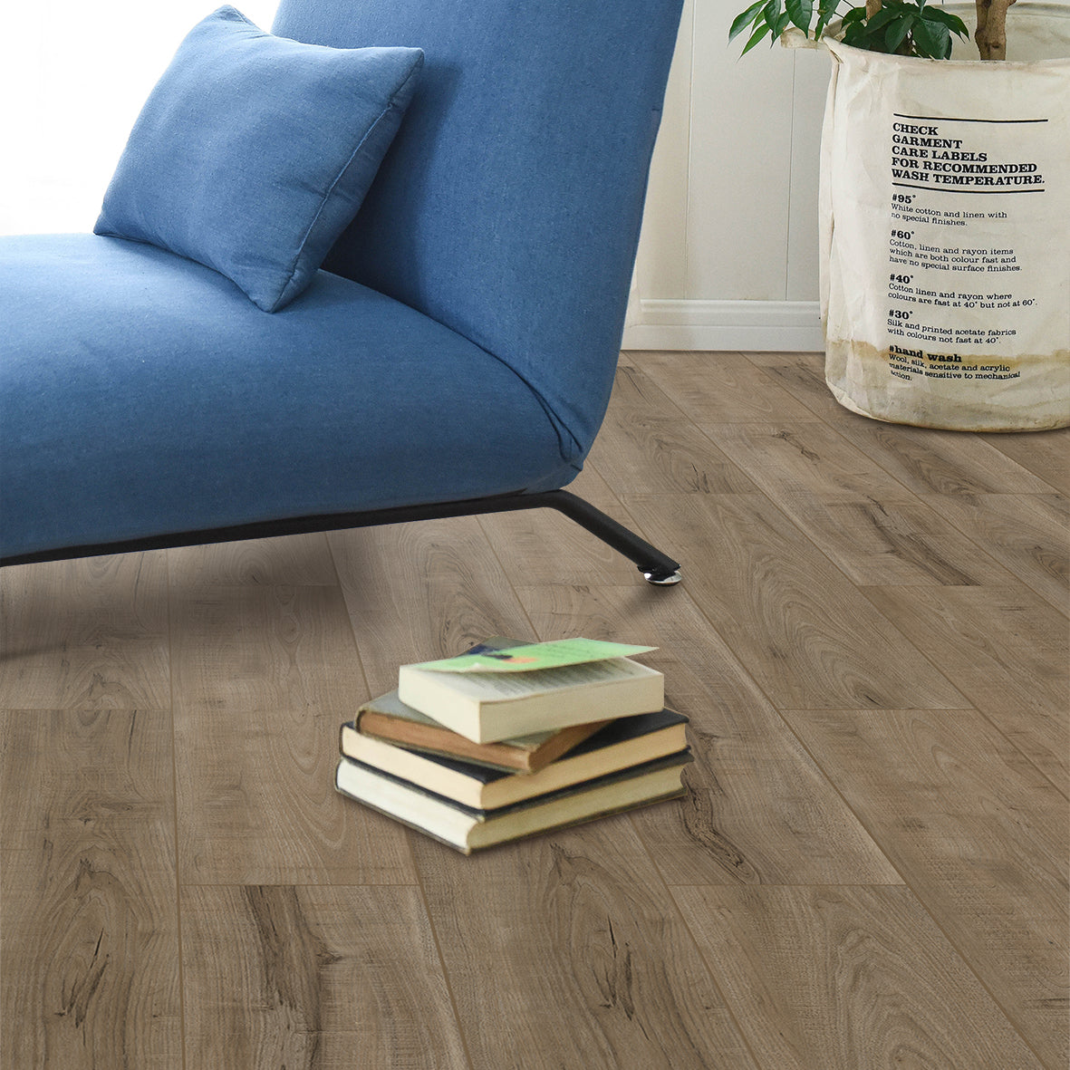 NEW PARLIAMENT XL Vinyl Planks Flooring Tiles 21.50 sq.ft EIR 6.5mm for Home Office Bathroom Antique Oak DF5001
